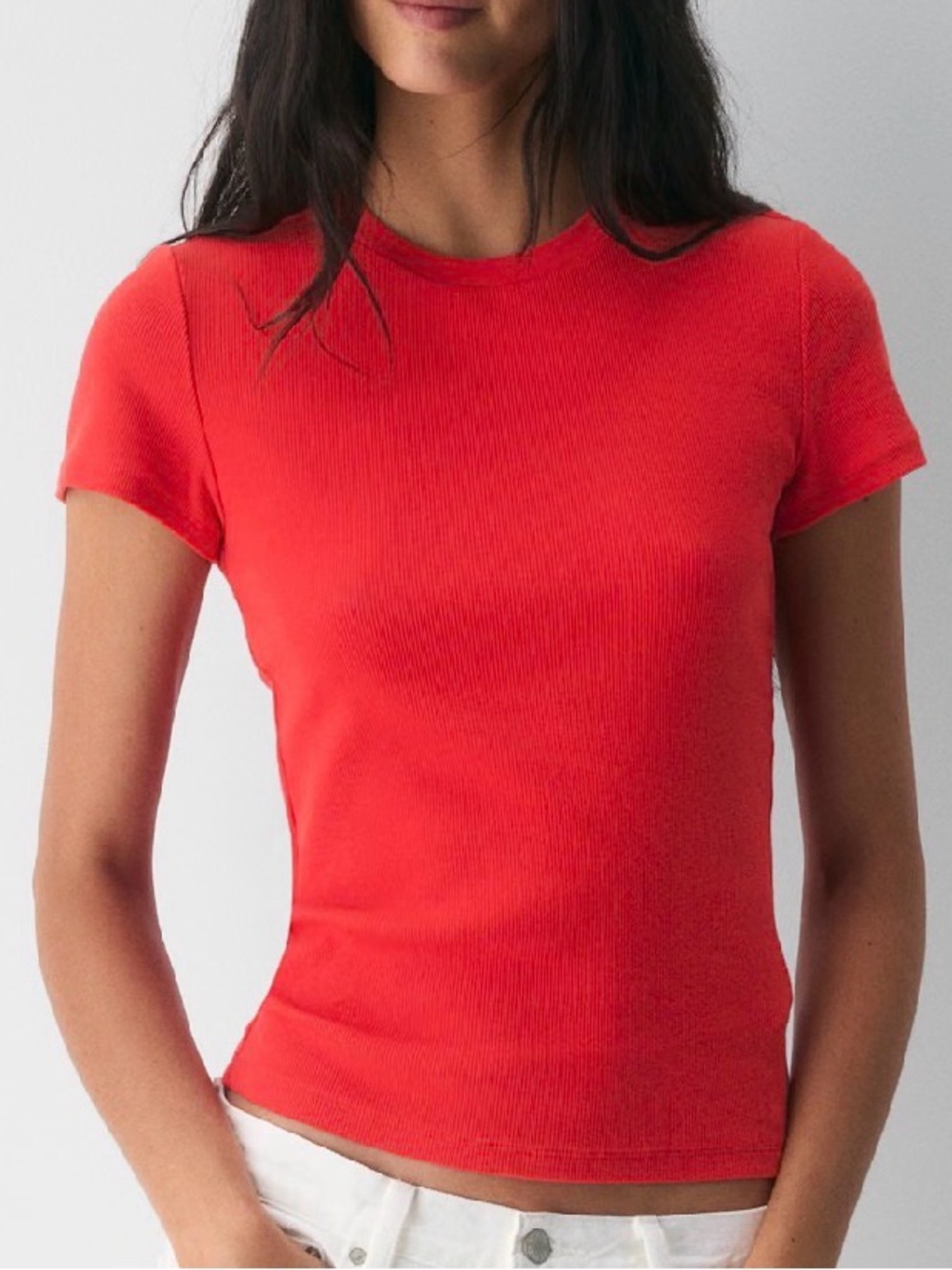 NWT Aritzia short sleeve crew neck tee in the ultra soft Home Stretch material.
